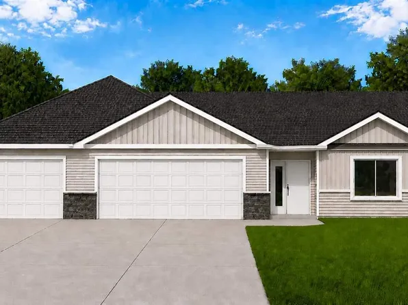 1381 Cullen St, Saint Peter, MN 56082