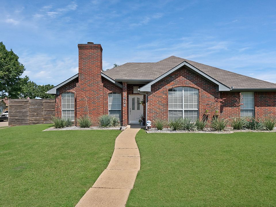 1st image of 1604 Windmire Dr