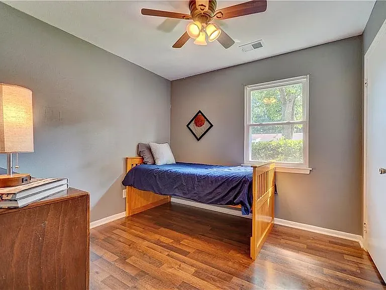 1434 Poinsetta Arch — Photo 13