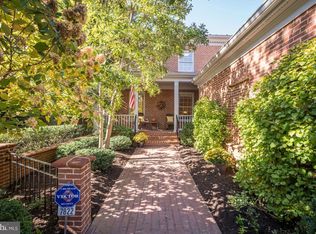7822 Hidden Meadow Ter, Potomac, MD 20854