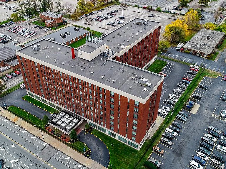 Skyline Tower Senior Apartments — Photo 17