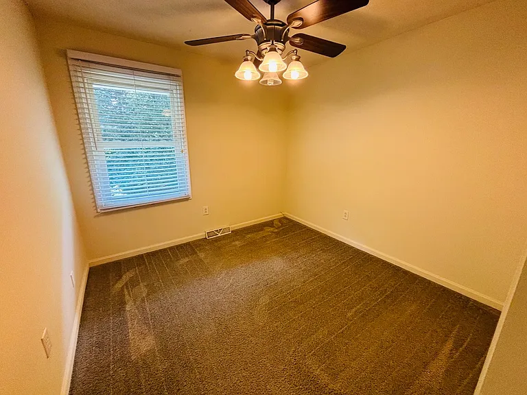 309 Fairfax Rd — Photo 20