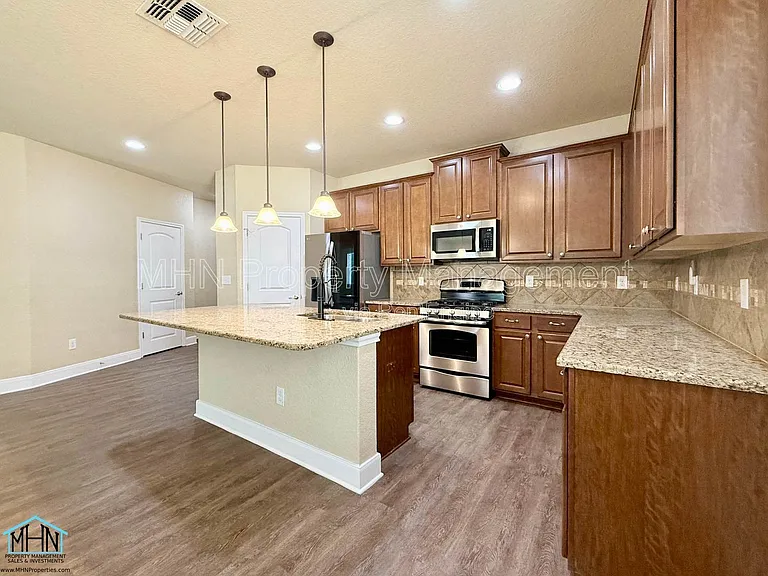 12807 Waterlily Way — Photo 6
