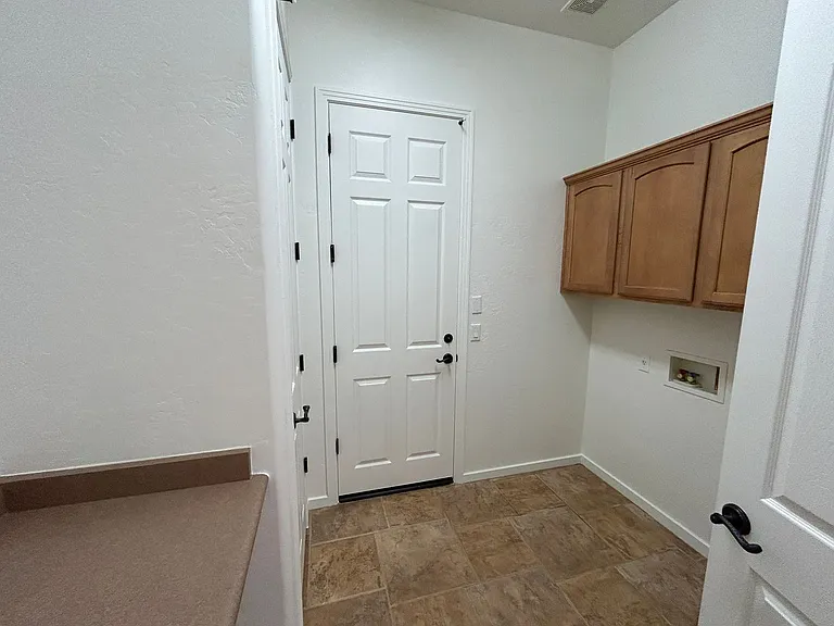 831 W Sycamore Ct — Photo 21