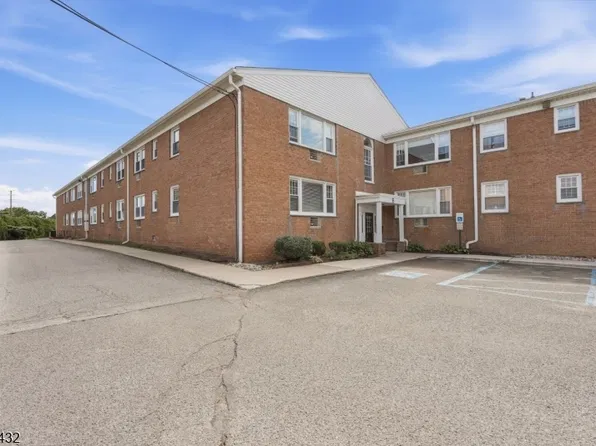 565 Grove St APT B4, Clifton, NJ 07013