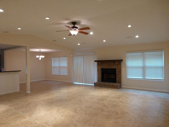 4th image of 11874 Curlew Way