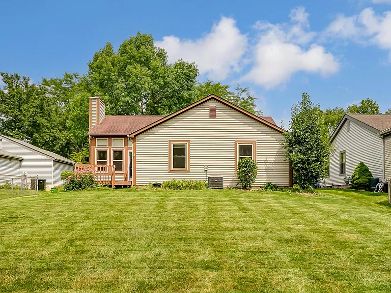 370 Coldwell Ct — Photo 16