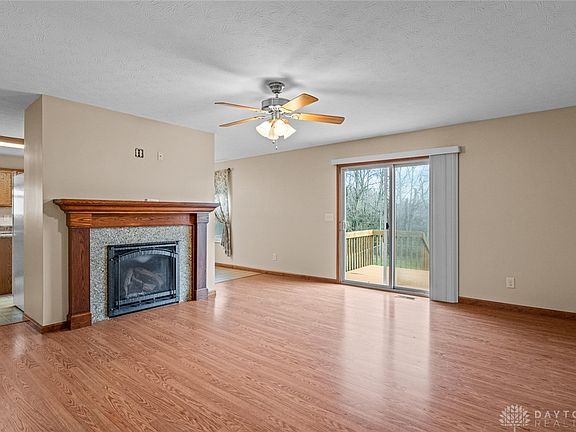 4th image of 397 Clear Springs Ct