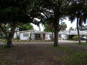 1st image of 4330 NE Indian River Dr