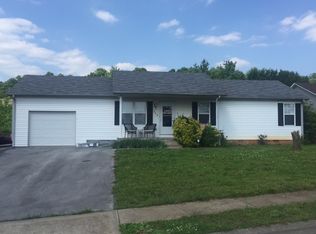 353 Easton Cir, Bowling Green, KY 42101