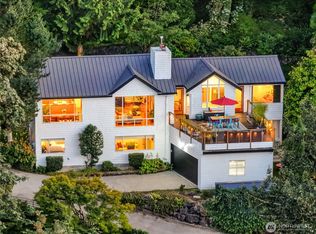 1522 E Interlaken Blvd, Seattle, WA 98112