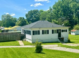 603 W 39th St, Anniston, AL 36201