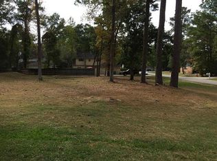 285 Somerset St, Conroe, TX 77302