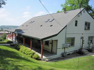 120 Locust St, Mankato, MN 56001