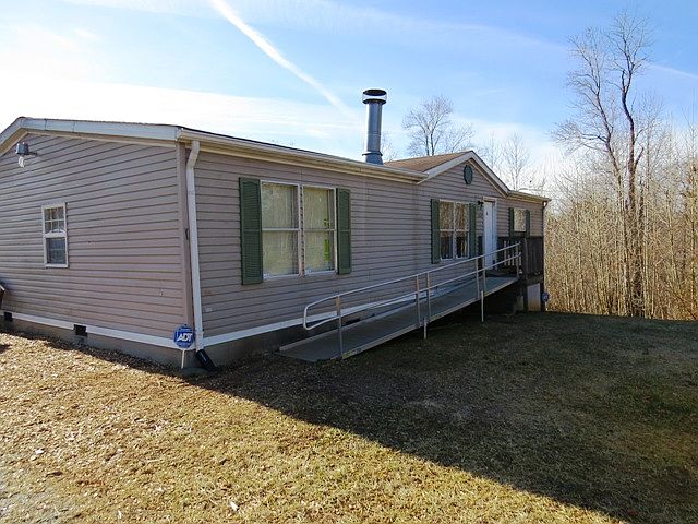 1st image of 1760 Bassett Heights