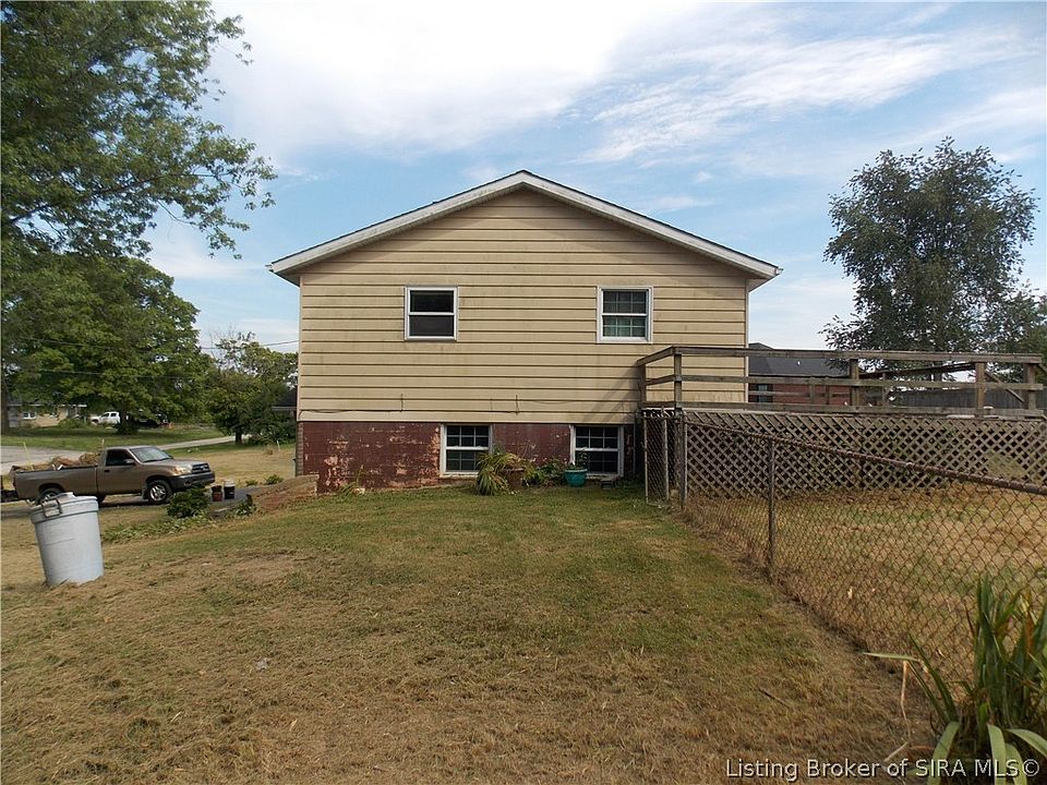 2nd image of 120 Woodthrush Drive
