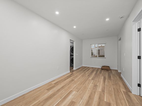 2nd image of 3856 39th St #3858