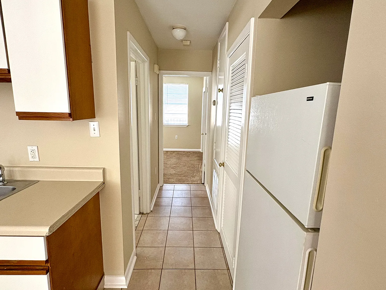 7737 Oak St — Photo 4