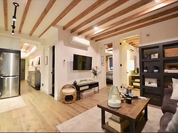 152 W 49th St APT 4B, New York, NY 10019