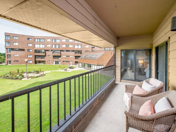 2265 Youngman Ave APT 208E, Saint Paul, MN 55116