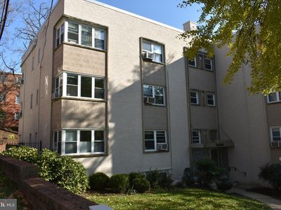 2339 40th Pl NW APT 001, Washington, DC, 20007