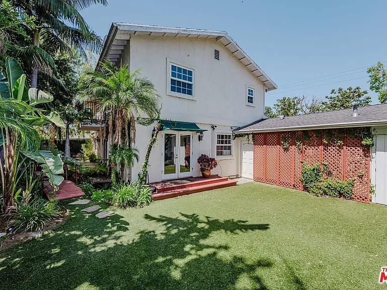 13230 Hesby St — Photo 42