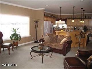 3rd image of 1306 Heritage Hills Pl