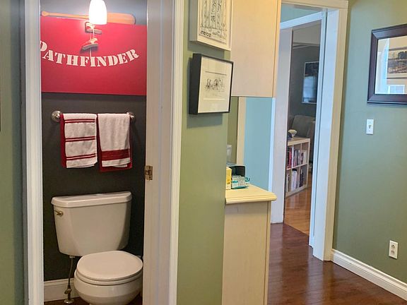 3rd image of 138 Lancaster Ave #1