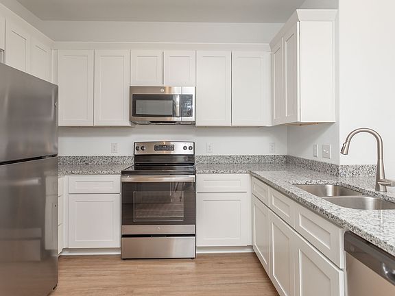 2nd image of 13526 Tulipwood Nook #101