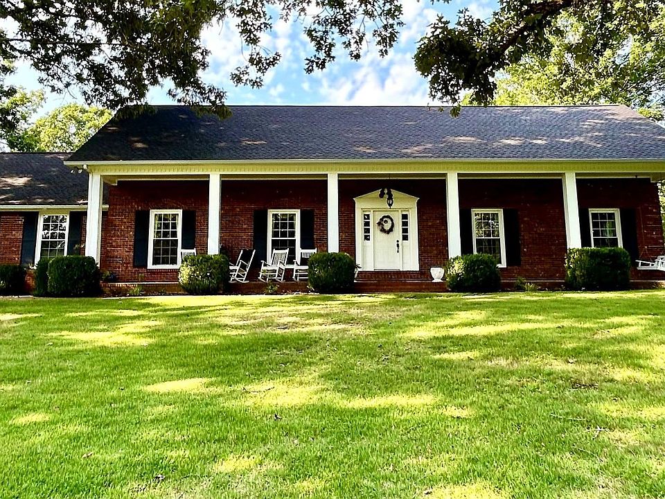 1st image of 255 Hartley Rd
