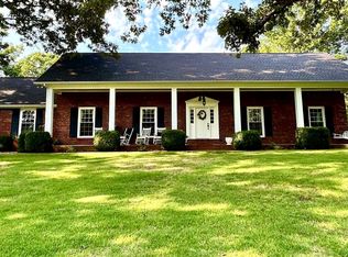 255 Hartley Rd, Camden, TN 38320
