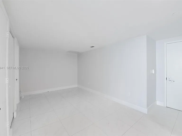 495 Brickell Ave #5205 — Photo 7