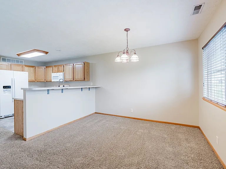 8804 Sicily Ln — Photo 5