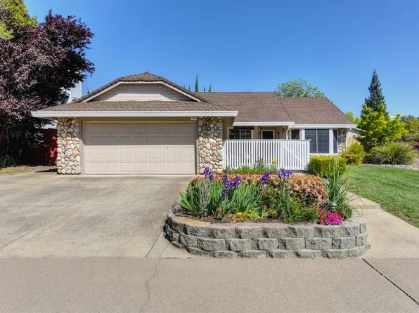 135 Winterstein Dr, Folsom, CA 95630