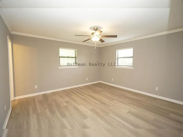 6005 Christy Ln — Photo 25