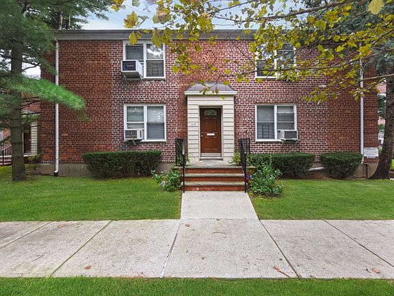 2nd image of 35-06 Clearview St #344