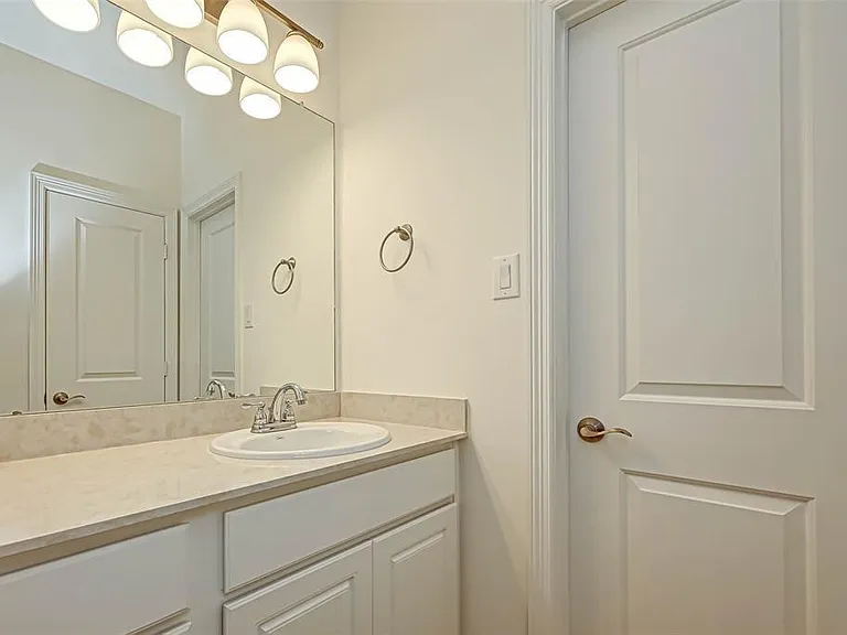 28214 Evergreen Cove Ln — Photo 29