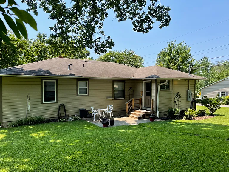 2501 Woodview Dr SE — Photo 14