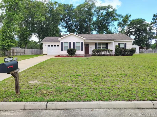 437 Wilshire St, Geneva, AL 36340