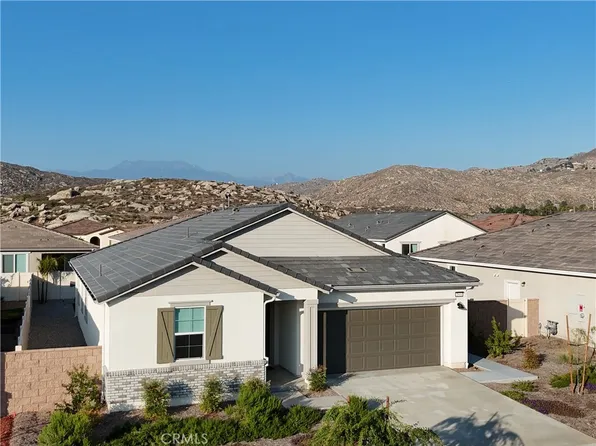 2644 Forestrun St, Hemet, CA 92543