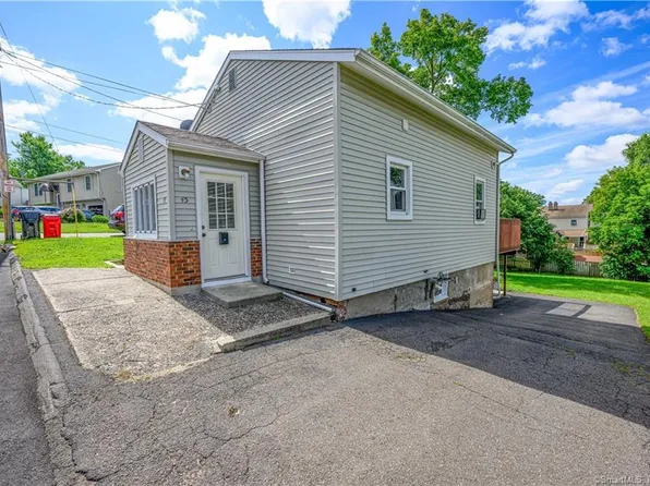 45 Maple Avenue, Wallingford, CT 06492