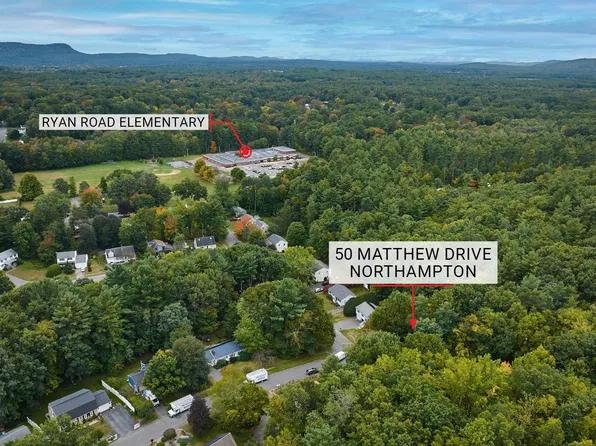50 Matthew Dr, Northampton, MA 01062