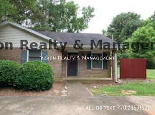22 S Creek Rd, Carrollton, GA 30116