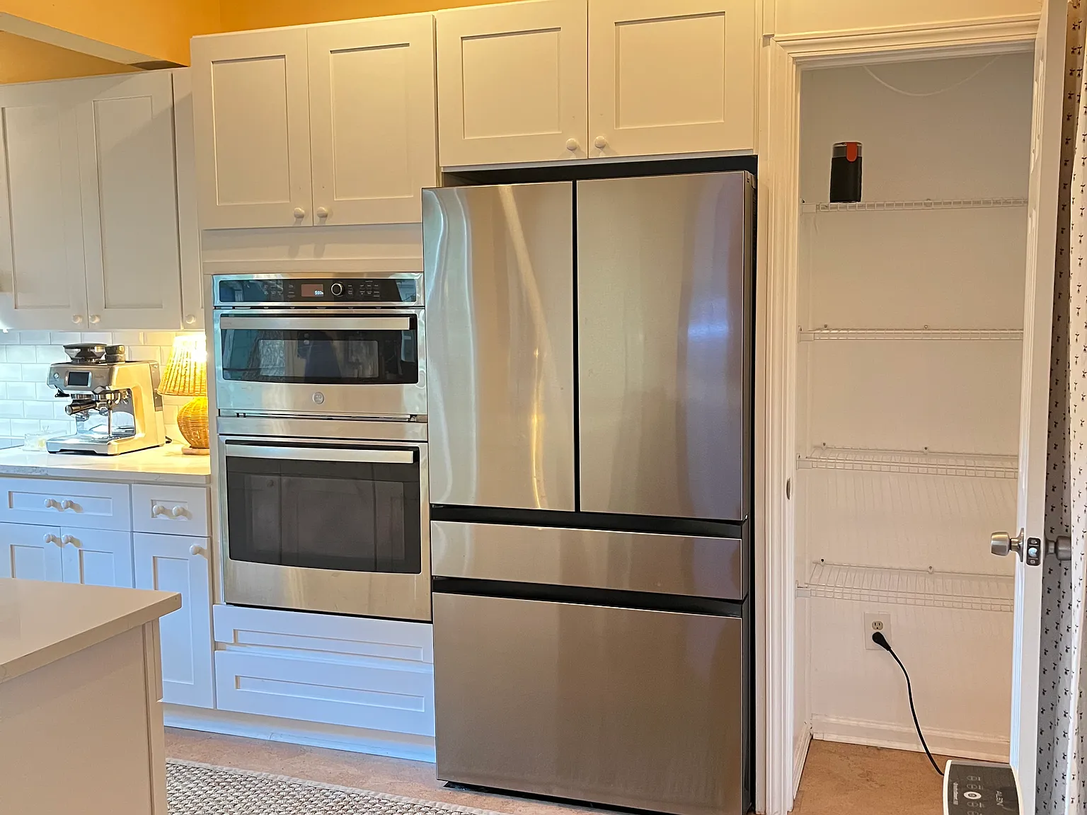 3 bed, 1.5 bath, 1182 sqft, $3,100 — Photo 4