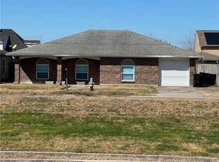 8531 Morrison Rd, New Orleans, LA 70127