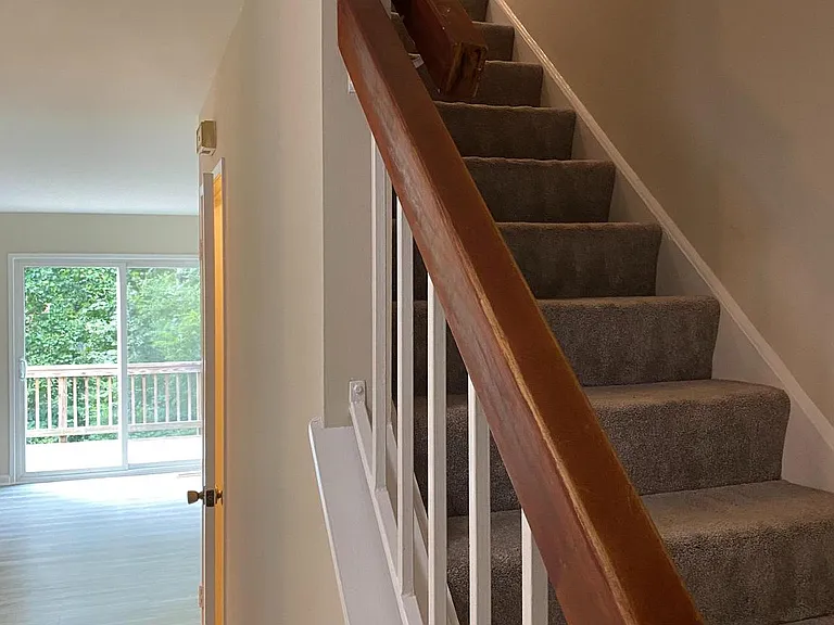 2804 Cambridge Dr — Photo 10