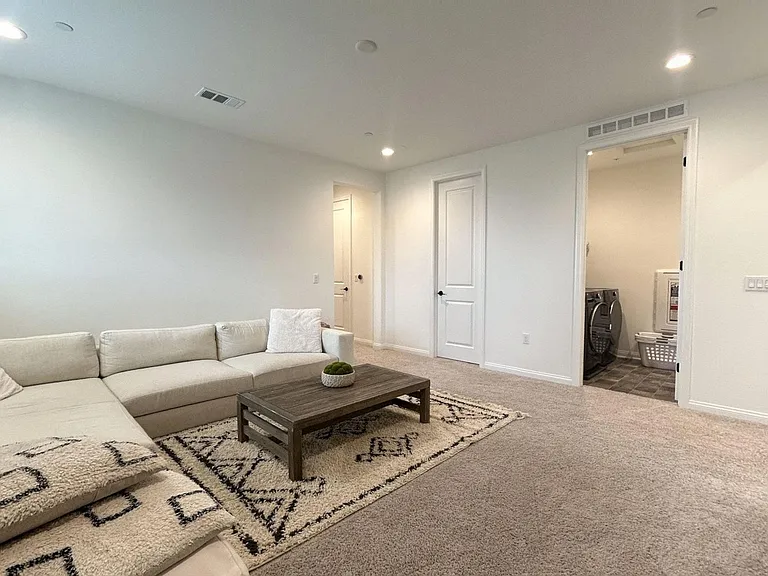 25059 Sand Wedge Dr — Photo 19