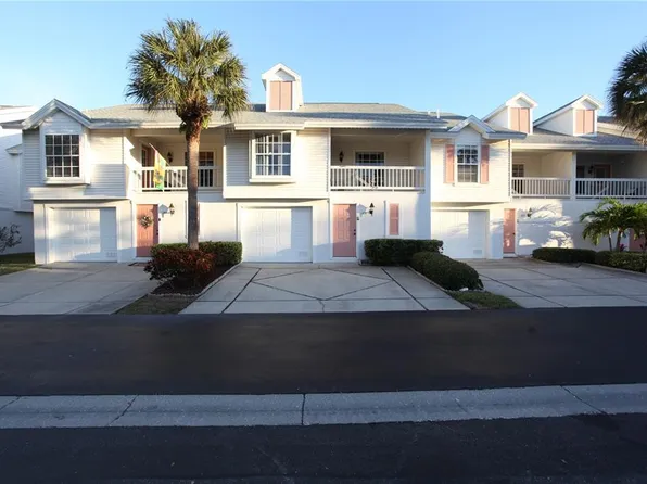 185 Sun Isle Cir, Treasure Island, FL 33706