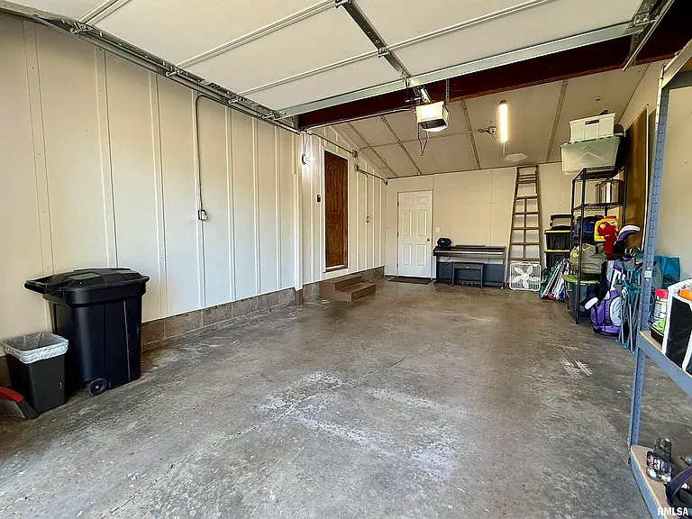 814 W Sunnyview Ave #1 — Photo 21