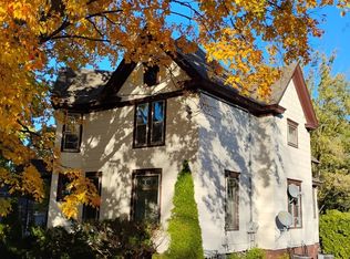 601 S Jefferson St, Woodstock, IL 60098